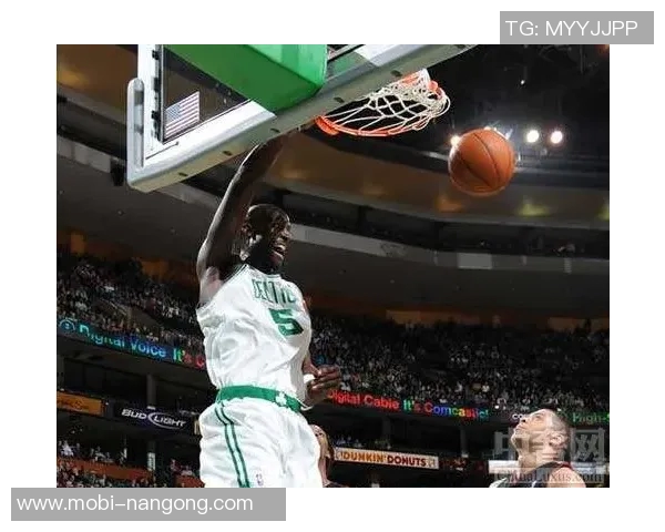 骑士近期状态低迷在过去十场比赛中仅获三胜表现令人担忧