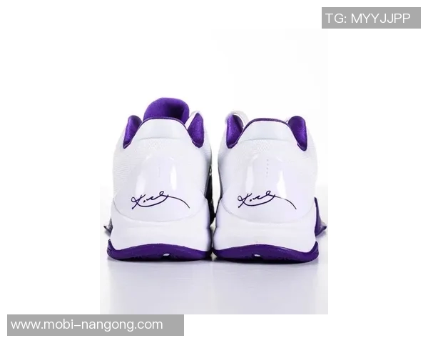 路易斯安纳州立大学发布瓦妮莎赠送的科比专属球鞋引发热议