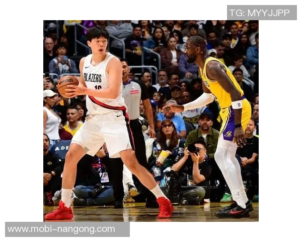 小杨面临更大挑战开拓者官方宣布克林根出战猛龙成疑