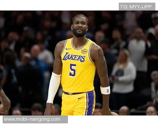 艾顿进攻乏力湖人胜率提升难以为继如何在交易截止日前补强阵容 艾顿进攻乏力湖人胜率提升难以为继如何在交易截止日前补强阵容